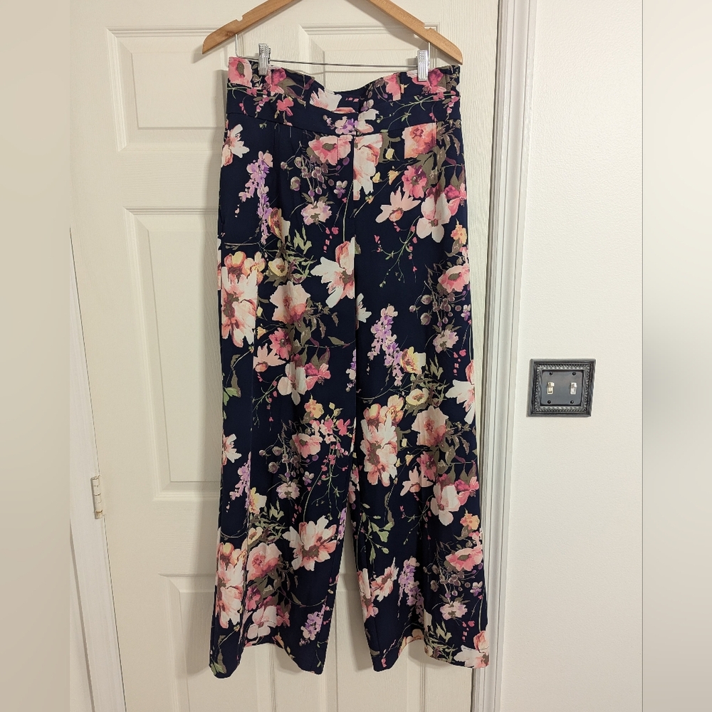 7th Avenue New York & Company pants blue and pink floral wide leg size 14
